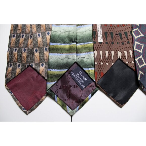 Lot of 6 Mens Neckties Van Heusen J. Garcia Hunting Ham Looney Tunes Mania Retro - Picture 8 of 12